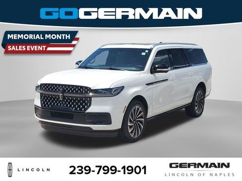 New 2026 Lincoln Navigator L Black Label AWD/4WD image 1