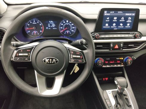 Used 2019 Kia Forte LXS FWD image 22