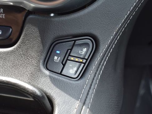 Used 2019 Chevrolet Tahoe Premier w/ RST 6.2L Performance Edition AWD/4WD image 35