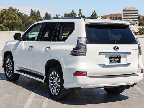 Used 2021 Lexus GX 460 Luxury w/ Off Road Package AWD/4WD image 6