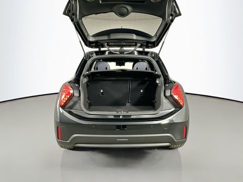 New 2026 MINI Cooper 2-Door Hardtop image 28