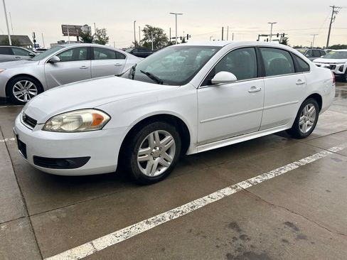 Used 2011 Chevrolet Impala LT FWD image 5