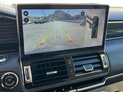 Certified 2022 Lincoln Navigator L Black Label image 21