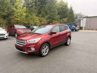 Used 2017 Ford Escape SE w/ Equipment Group 201A