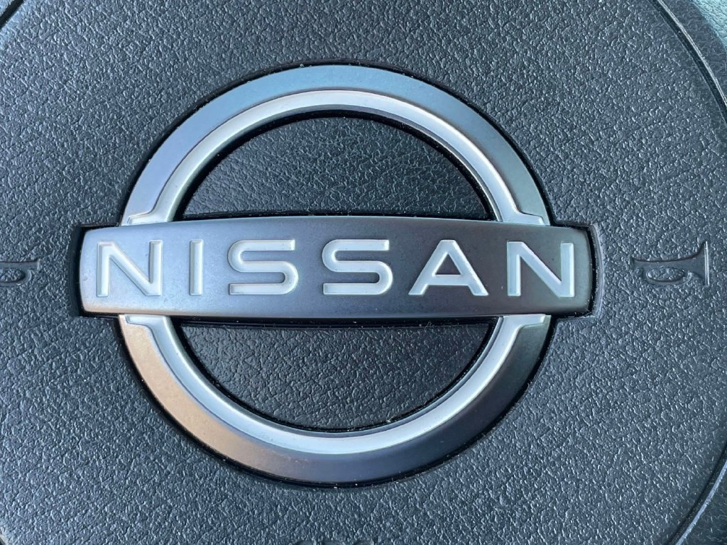 Used 2023 Nissan Rogue SV AWD/4WD image 33