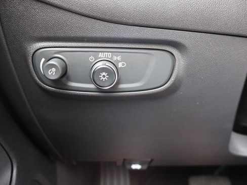 Used 2024 Chevrolet Equinox RS AWD/4WD image 14