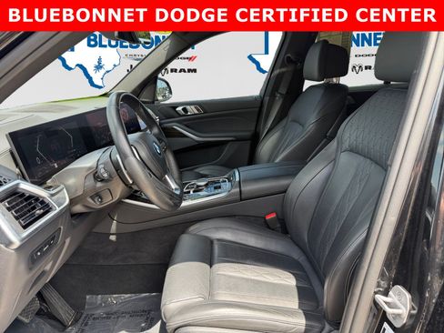 Used 2025 BMW X5 xDrive50e AWD/4WD image 11