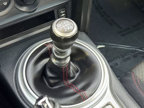 Used 2016 Subaru BRZ Premium image 15