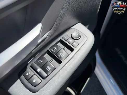 Used 2021 RAM 1500 Big Horn AWD/4WD image 11
