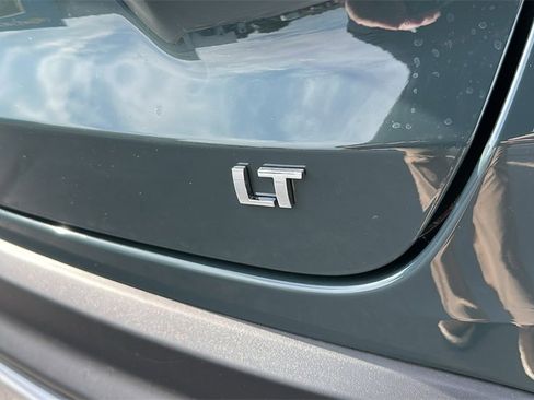 New 2025 Chevrolet Trax LT w/ LT Convenience Package image 11