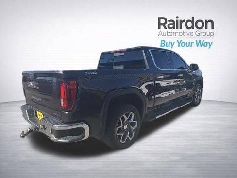 Used 2024 GMC Sierra 1500 SLT AWD/4WD image 7