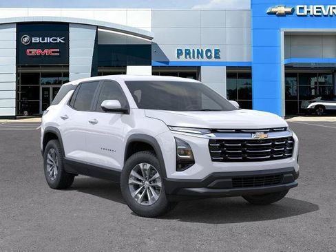 New 2026 Chevrolet Equinox LT w/ Convenience Package II FWD image 41