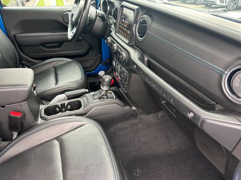 Used 2021 Jeep Wrangler Unlimited Rubicon 4xe w/ Steel Bumper Group image 17