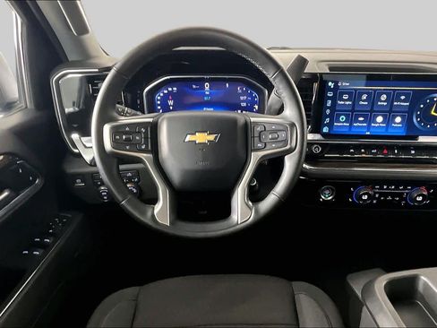Certified 2023 Chevrolet Silverado 1500 LT AWD/4WD image 6