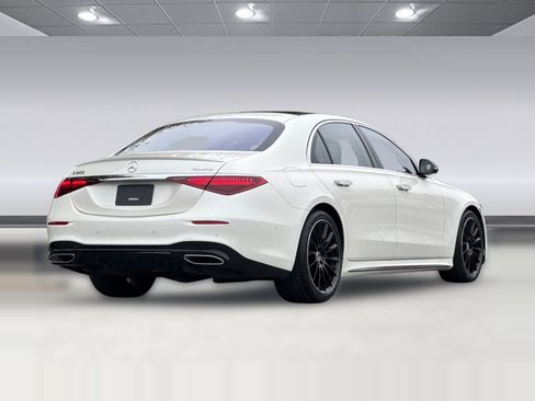 Used 2022 Mercedes-Benz S 500 4MATIC image 8