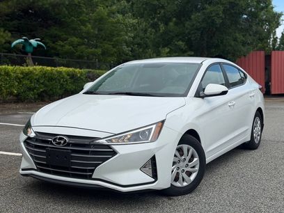 Used 2019 Hyundai Elantra SE w/ Cargo Package