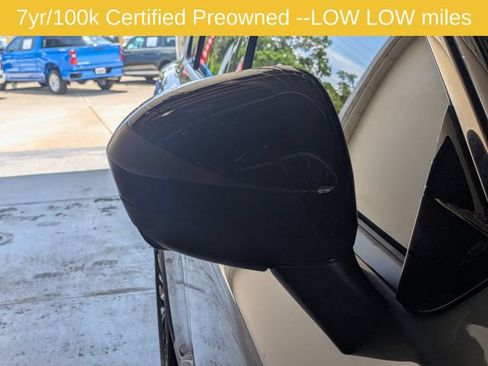 Used 2026 Nissan Rogue Dark Armor FWD image 12
