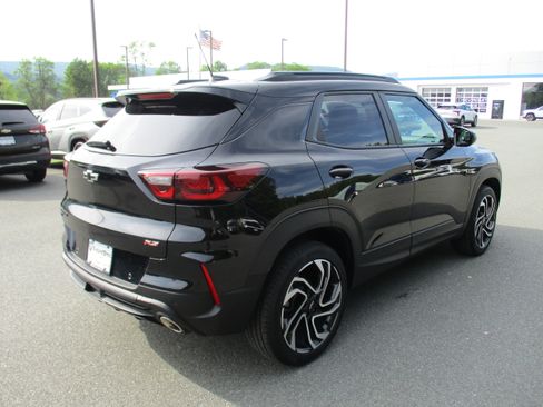 Certified 2024 Chevrolet TrailBlazer RS w/ Convenience Package AWD/4WD image 5
