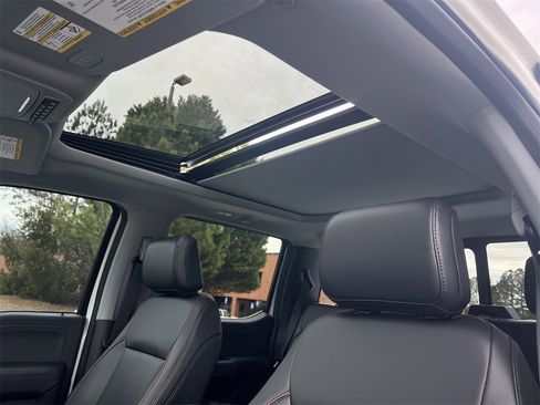 New 2026 Ford F350 Lariat w/ Lariat Premium Package image 17