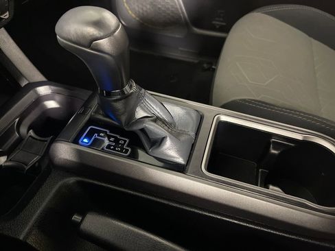 Used 2021 Toyota Tacoma TRD Sport w/ Technology Package image 22