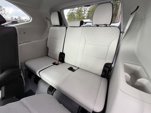 New 2026 GMC Acadia Denali w/ Super Cruise Package image 20