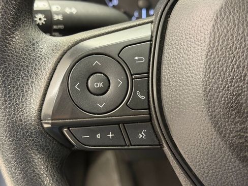 Used 2024 Toyota Corolla LE FWD image 12