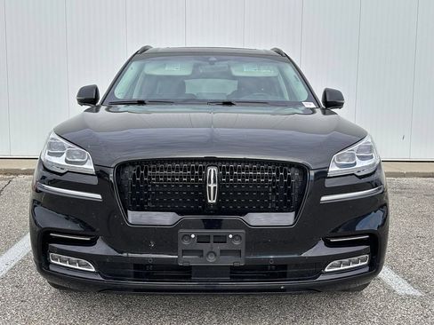 Used 2024 Lincoln Aviator Reserve w/ Equipment Group 201A AWD/4WD image 10