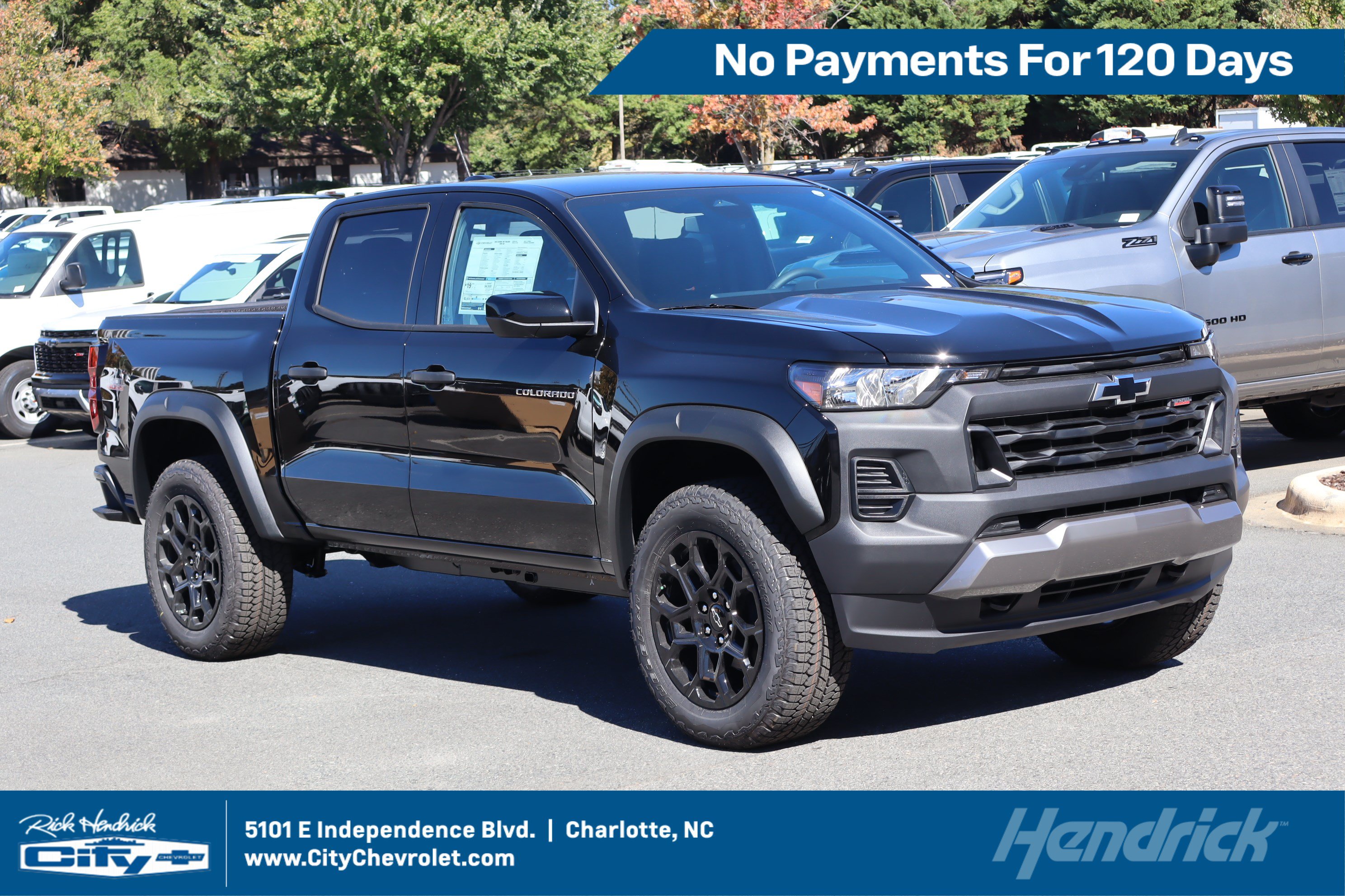 New 2026 Chevrolet Colorado Trail Boss AWD/4WD image 1