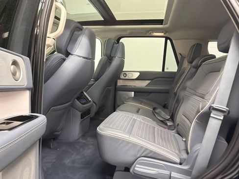 Certified 2023 Lincoln Navigator Black Label AWD/4WD image 22