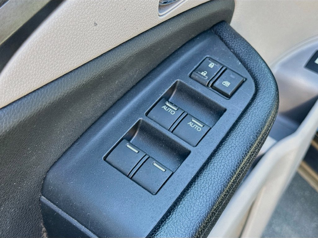 Used 2016 Honda Pilot EX image 12