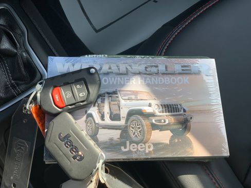 New 2026 Jeep Wrangler Unlimited Rubicon image 9