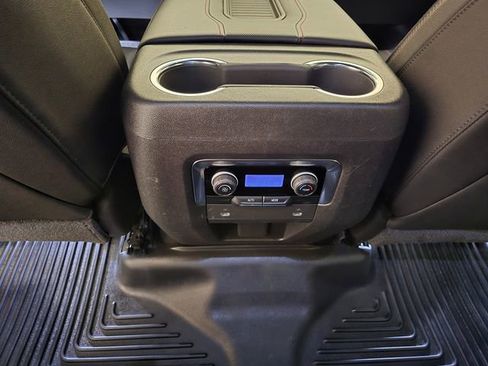 Used 2021 Chevrolet Tahoe RST AWD/4WD image 31