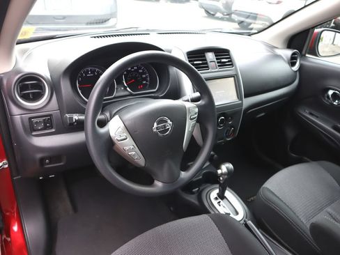 Used 2019 Nissan Versa SV FWD image 10
