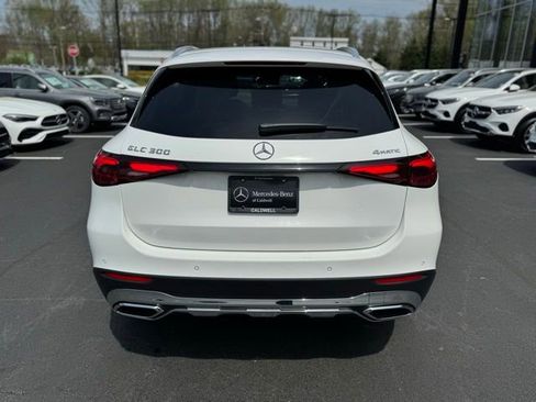 Used 2026 Mercedes-Benz GLC 300 4MATIC image 4