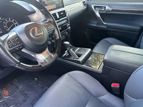 Used 2023 Lexus GX 460 Premium image 4