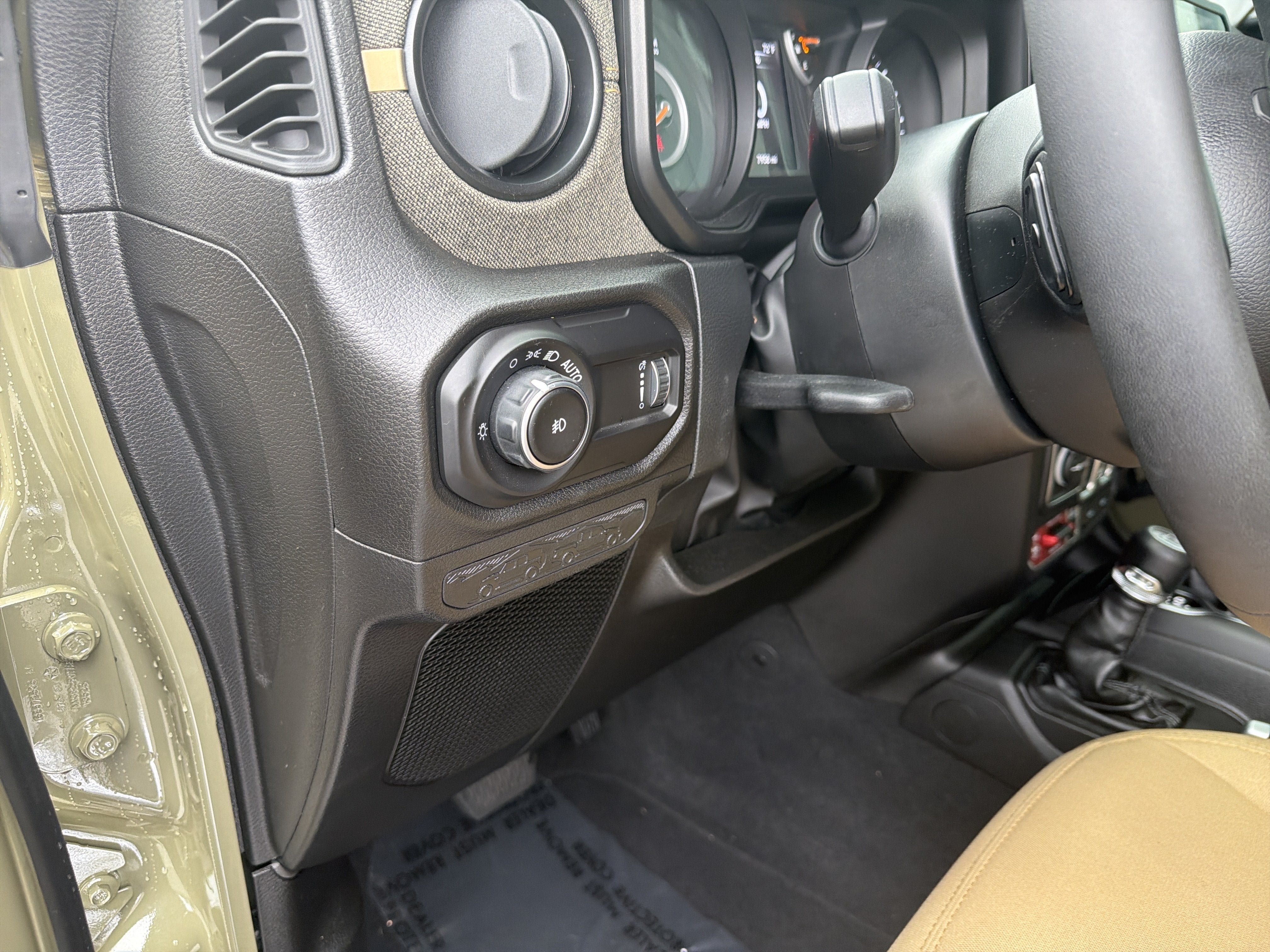 Used 2026 Jeep Wrangler Unlimited Sport AWD/4WD image 31