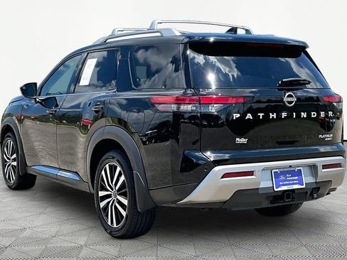 Used 2024 Nissan Pathfinder Platinum AWD/4WD image 13