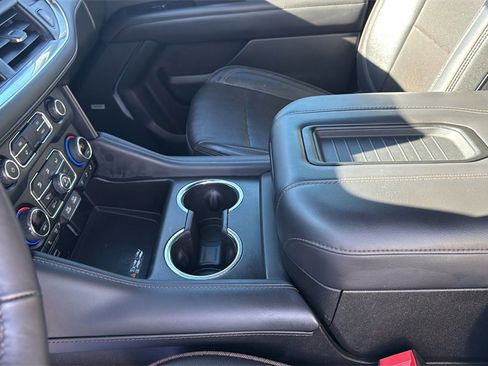 Used 2022 Chevrolet Tahoe High Country image 17