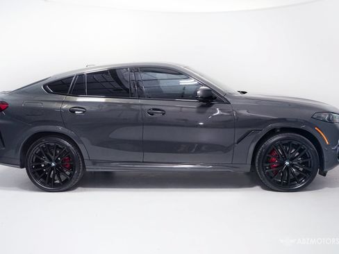 Used 2026 BMW X6 xDrive40i AWD/4WD image 3