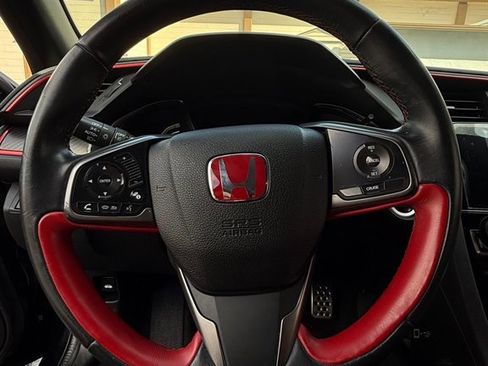 Used 2017 Honda Civic Type R image 16