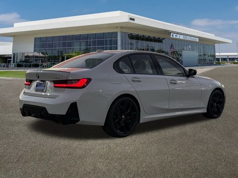 New 2026 BMW 330i Sedan w/ M Sport Package image 11