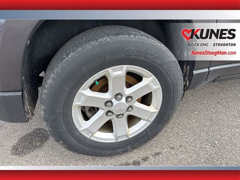 Used 2014 GMC Acadia SLE image 12