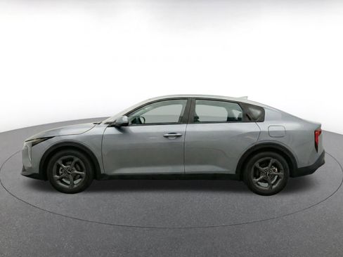 Used 2025 Kia K4 FWD image 4