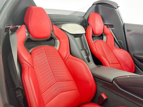 Used 2021 Chevrolet Corvette Stingray Preferred Conv w/ Z51 Performance Package image 14