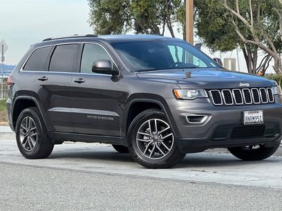 Used 2020 Jeep Grand Cherokee Laredo w/ Laredo X Package