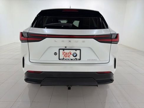 Used 2022 Lexus NX 250 FWD w/ Cold Area Package image 4