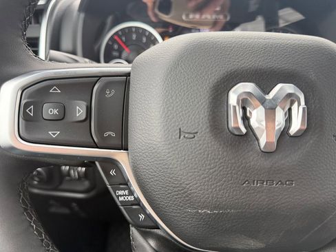 New 2026 RAM 1500 4x4 Crew Cab image 25