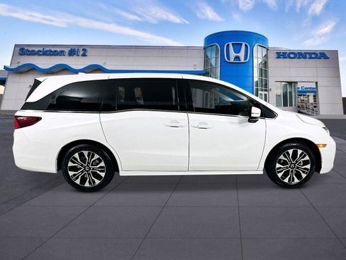 New 2026 Honda Odyssey Elite image 6