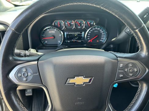 Used 2019 Chevrolet Silverado 2500 LT AWD/4WD image 13