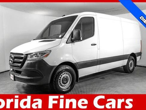 Used 2022 Mercedes-Benz Sprinter 2500 image 1